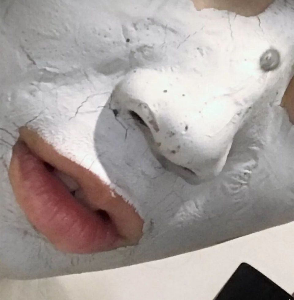 明星素颜哪家强?赵丽颖霍思燕黑头明显，林允真的没毛孔!