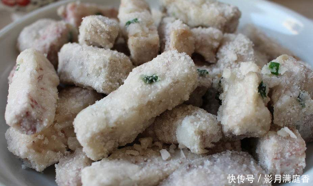  「芋头」经常吃芋头，可以这样做，芋头鸡肉丸子，炸一炸超级的香