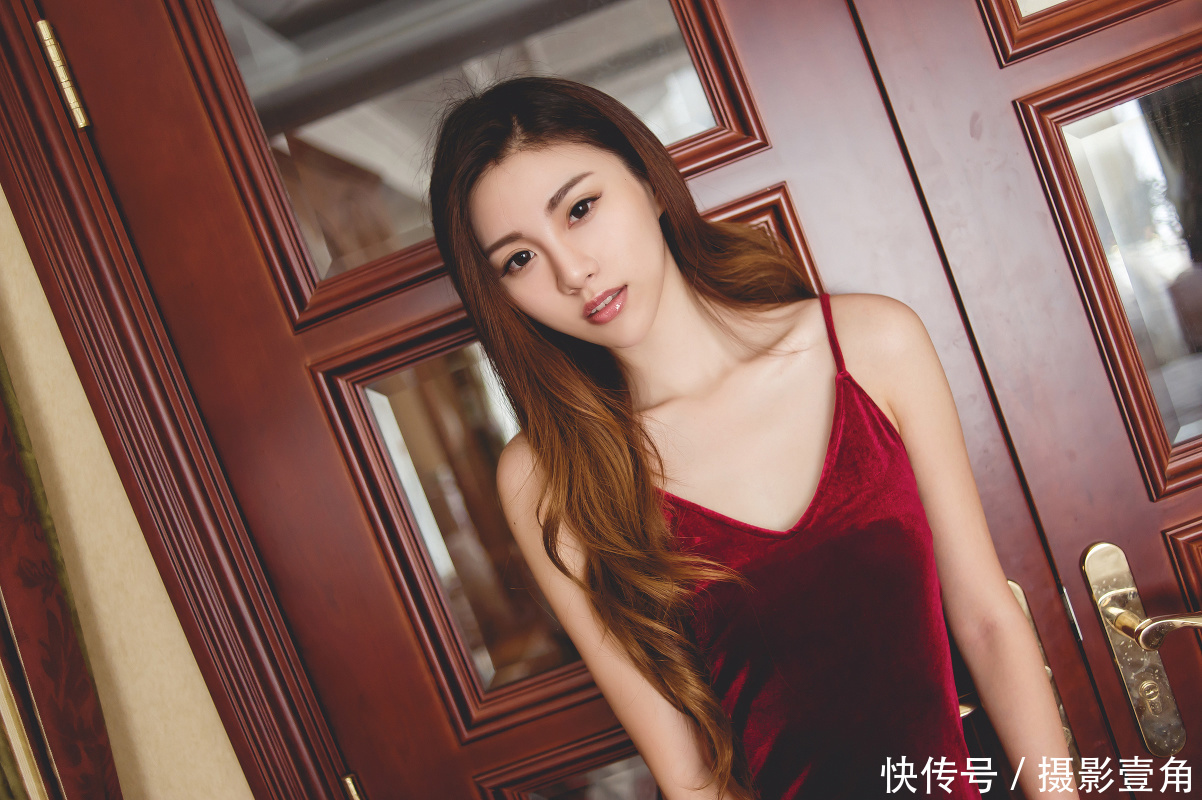 人像摄影：成熟女人独有的芬芳和气质