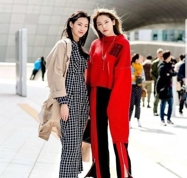  「女生」看韩国女生的街拍穿搭,从头到脚的“细节小心机”,你不得不叹服