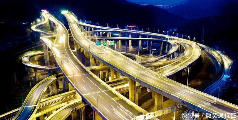  「在云端」贵州有个最复杂立交桥, 比重庆立交桥都“绕”导航都