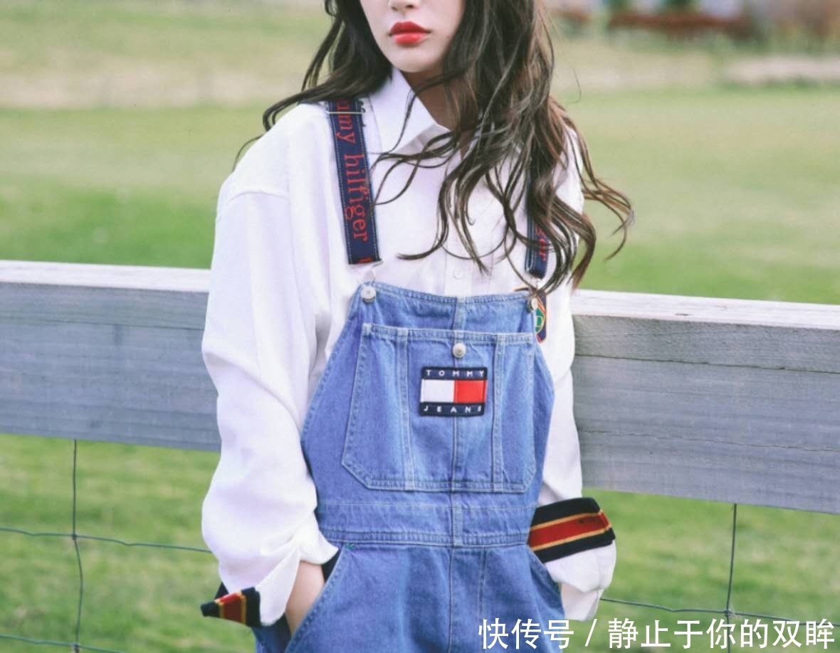  「小妹」白衬衫一不小心穿成酒吧小妹or房产中介？那是你不会穿！