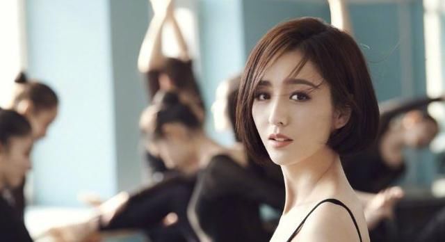  「攻略」单眼皮女孩看过来,颜值逆袭攻略!化好妆可以使你更美!