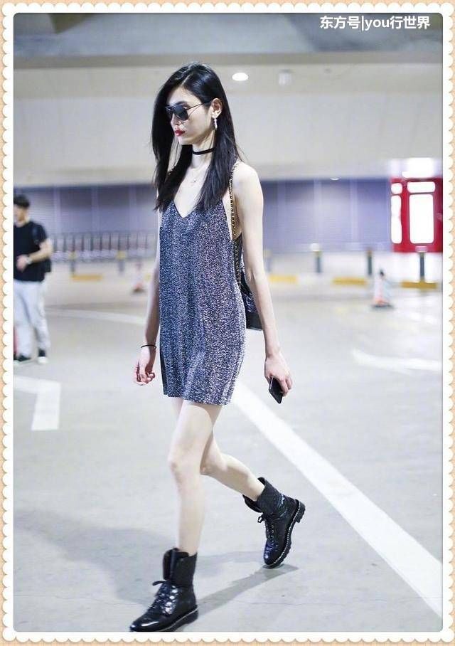 看了奚梦瑶的吊带裙,再看看张雪迎,终于知道清新与轻浮的差距了