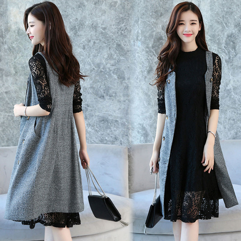 太美了，46岁老婆穿上这样的连衣裙，美的倾国倾城，女神范十足