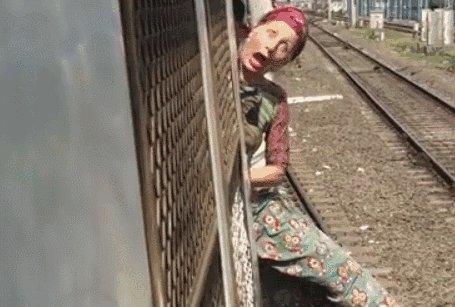 连62岁老太太都美丽地环游世界，你还有理由邋遢？