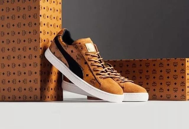 今年最嘻哈的球鞋来了！不仅火了 50 年，还是说唱大佬的最爱！