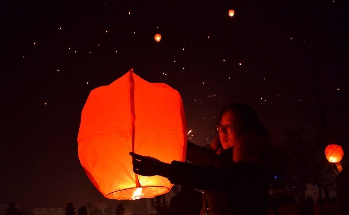 喜迎正月十五，闹元宵，祈福吉祥，顺顺顺。