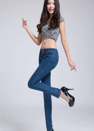 女生为什么都爱穿修身裤, 不同的体型穿上后会产生不一样的感觉