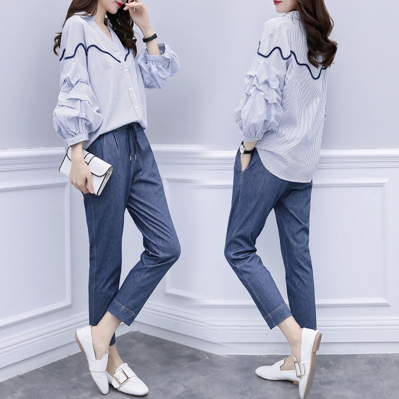 小个子女人有福了，秋季新款套装已上市，洋气超美嫩，谁穿谁先美