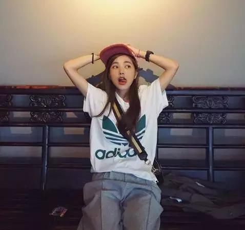 42岁冻龄“阿姨”颜值吊打未成年，“美少女”究竟吃了什么仙丹？