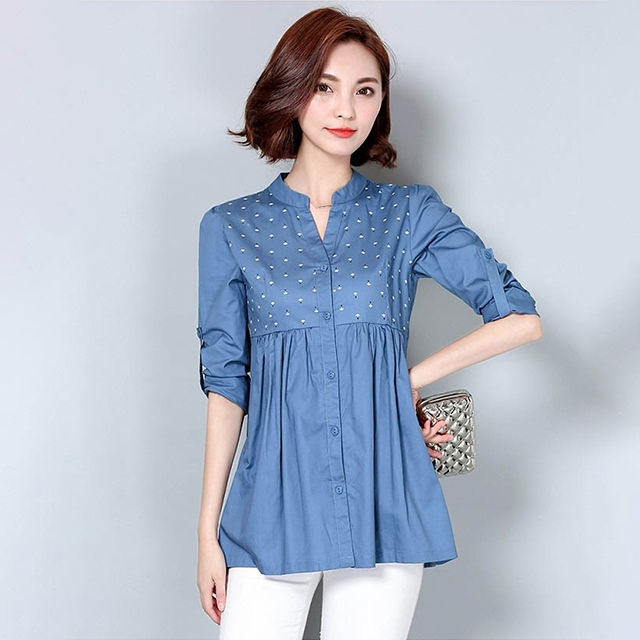 讲真的!70后老婆学下图穿小衫，洋气又迷人，美得令人念念不忘