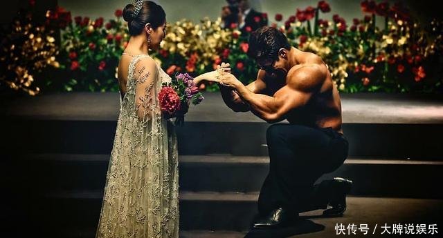 光膀子：肌肉男结婚光膀子上阵，为什么他们不喜欢穿衣服