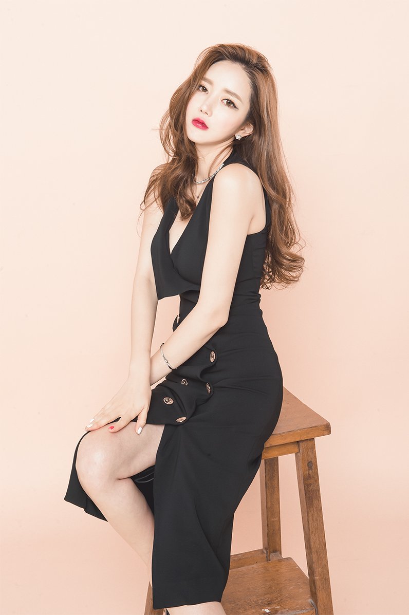 卡活罗霍双排扣无袖职场裙