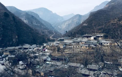 中国这村名字最“刁难”人，第一个字有30画，考古专家也难写对