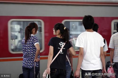 致敬绿皮车：不是所有火车都叫绿皮车，现存的绿皮车都是公益列车