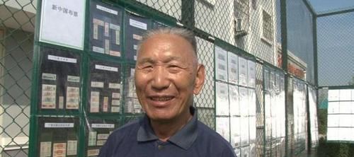  「硬板」三块钱的纸币、硬板火车票你见过吗？山东七旬老人50年