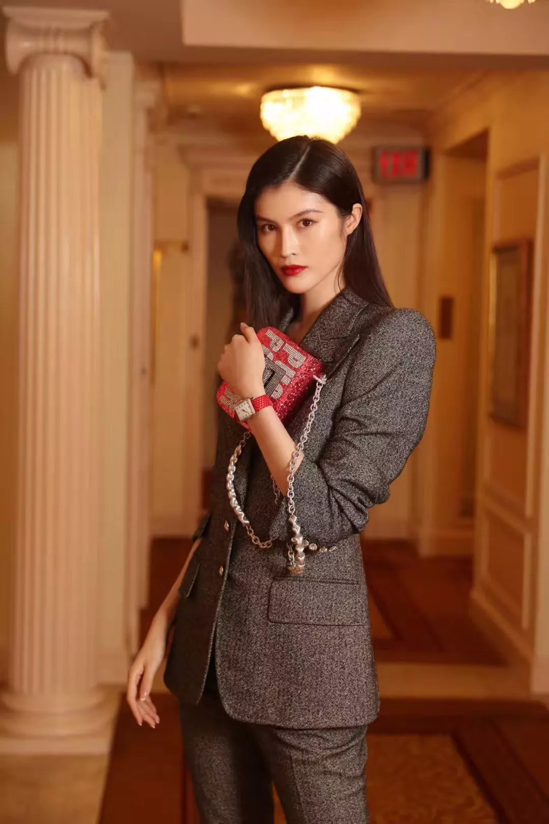 纽约“潮圣”之旅，何穗的高级灰