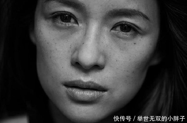 蔡徐坤雀斑妆难掩帅气,舒淇、章子怡、陈乔恩