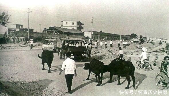  上田■老照片：1980年代改革开放大潮中的中国