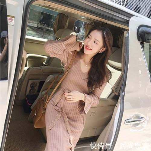 街拍：路上巧遇气质美女下车，被这气质深深地吸引了！