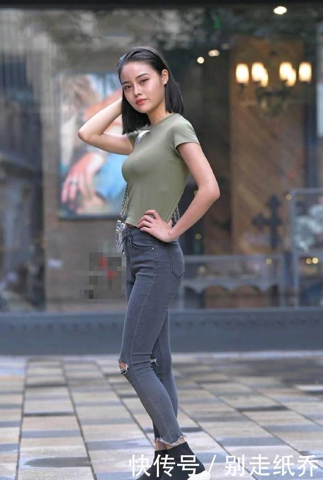 『美女』街拍美女紧身窄裙淑女范儿,优雅气质高颜值