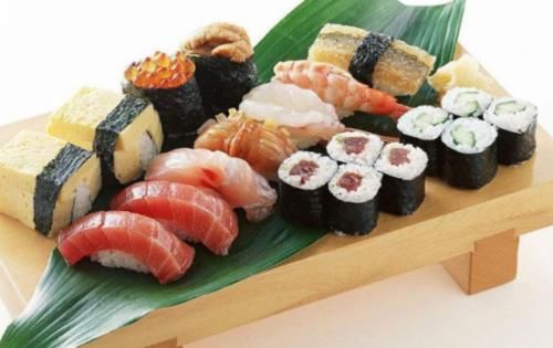 日本普通家庭的一日三餐是怎样的？中国游客：看起来很多！