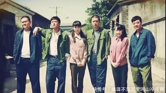  『北京』530块钱一双的片懒儿, 在北京一宿卖了20万双！您过去穿的多少钱？
