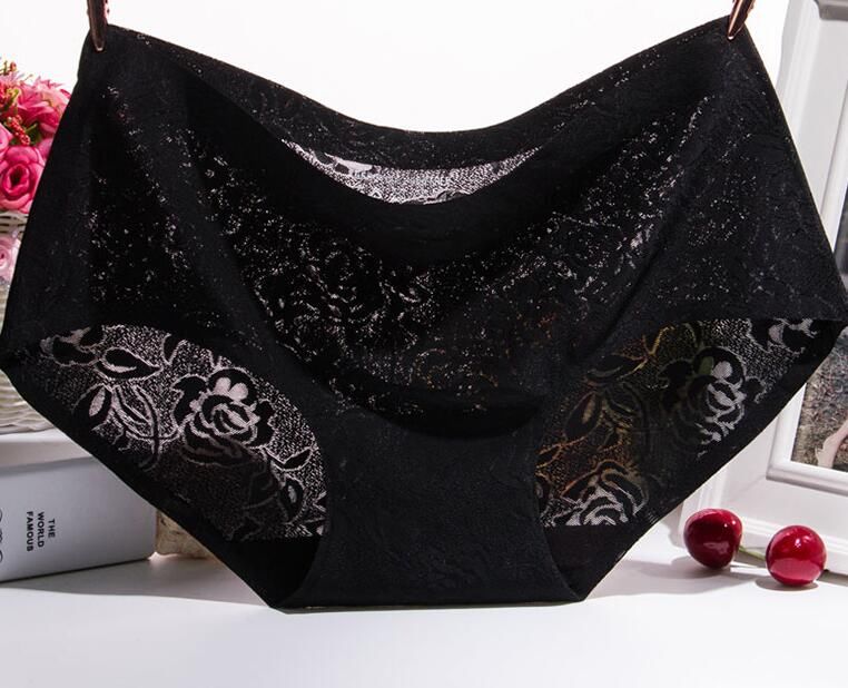 不管纯棉裤还是丁字裤，扔了吧!时下巨流行穿“0感裤”，那才美