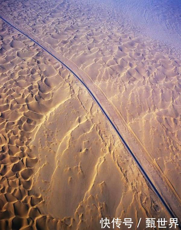 世界最长流动沙漠公路，耗资380亿，一路风景如画，自驾美爆了！