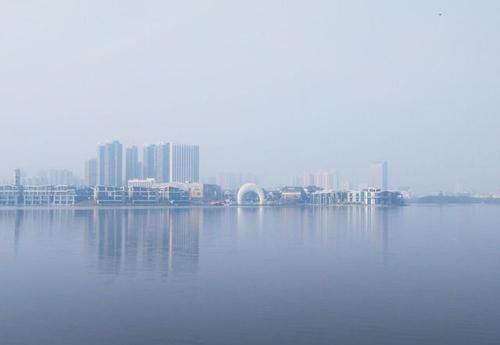  「吉尼斯纪录」全球距离最短的两个城市在中国，仅隔一江距离5公