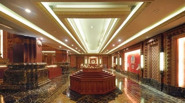 五印坛城一一5000平米,五方五佛五种手印保国泰民安