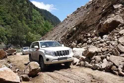万万没想到，自驾去西藏车子也会发生高原反应？十分危险