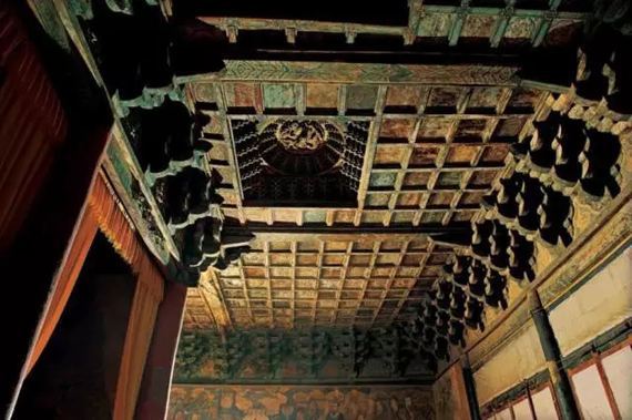 天津一座千年古刹,供奉着我国现存的最大的泥塑佛像