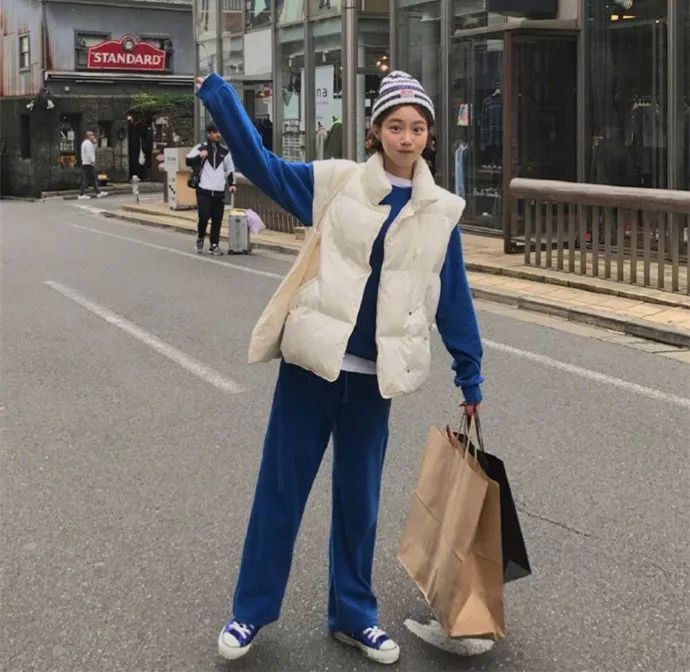 迷人:时尚小姐姐的早春穿衣经,气质又迷人