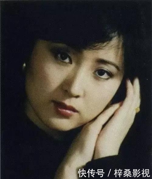  [黛玉]她终究是使出了黛玉的小性子，固执地选择了自己想要的人生
