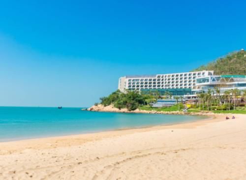 中国一座“低调”小岛，景色媲美马尔代夫，关键是消费还很低！