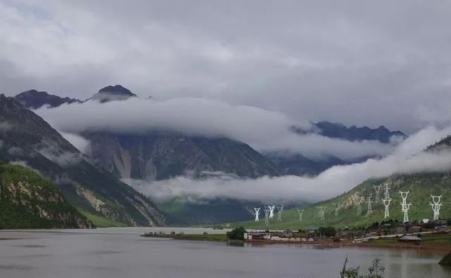 9年陪伴，2次进藏，小爱征服川藏线