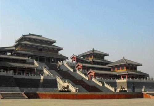 国内最大“烂尾楼”,被荒废2000年,如今被联合国认定是“世界奇