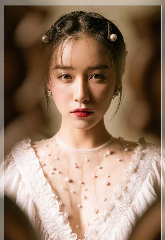  『春天』春天裙子这样穿＝洋气＋高级！