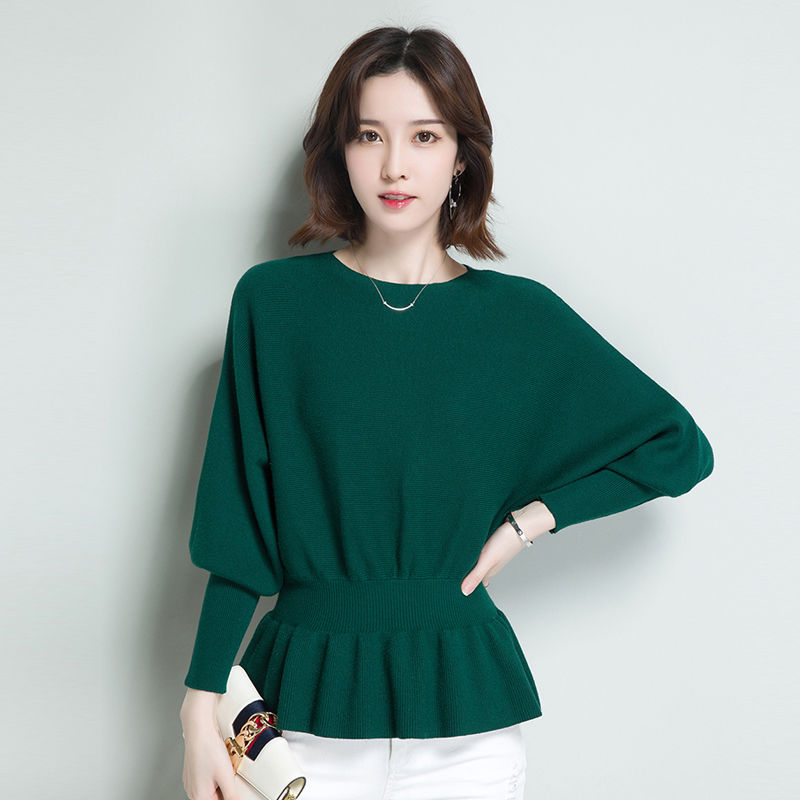 70后女人尽量少穿风衣!入秋流行简约名媛小衫，有气质又上档次