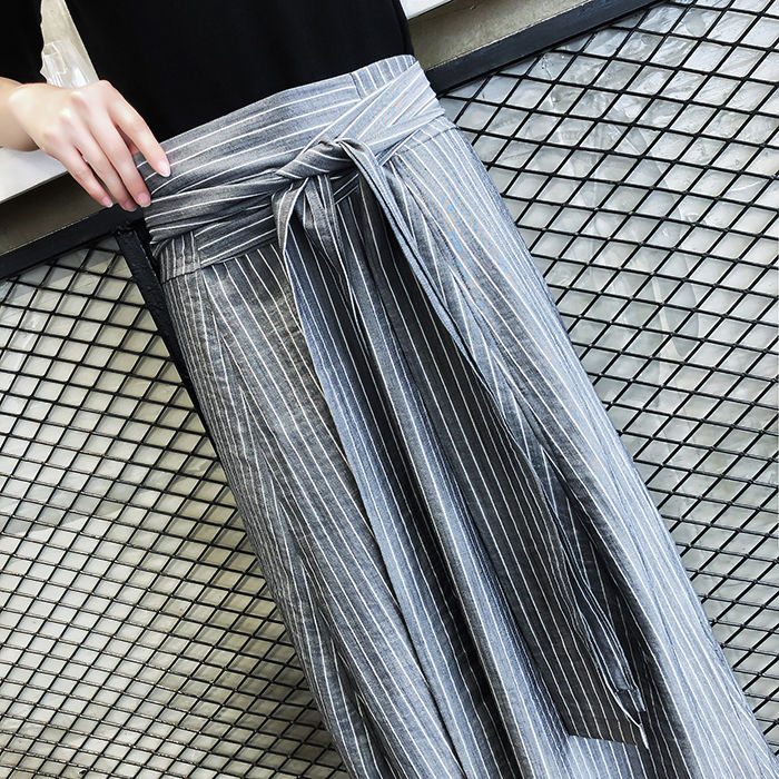 假如你是80后，建议你穿今年的爆款“晚晚风”，上身简直美哭