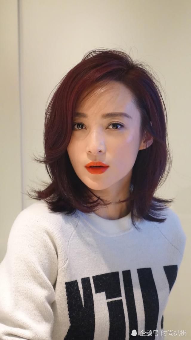 43岁的蒋勤勤越发性感了！身怀二胎的她知性美简直要溢出屏幕！