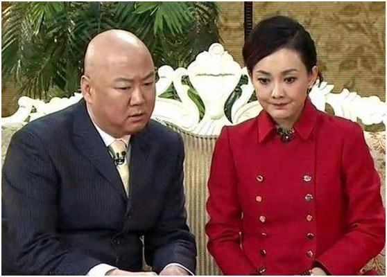  『和郭冬临』著名小品演员罕见晒照，脸部暴瘦显沧桑，老公长相不如郭冬临冯巩
