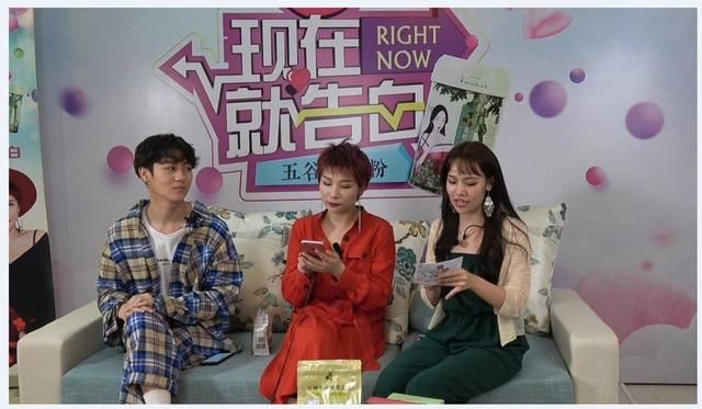 当90斤王丽坤与130斤蒋欣同穿短裤，网友：原来胖也可以很美