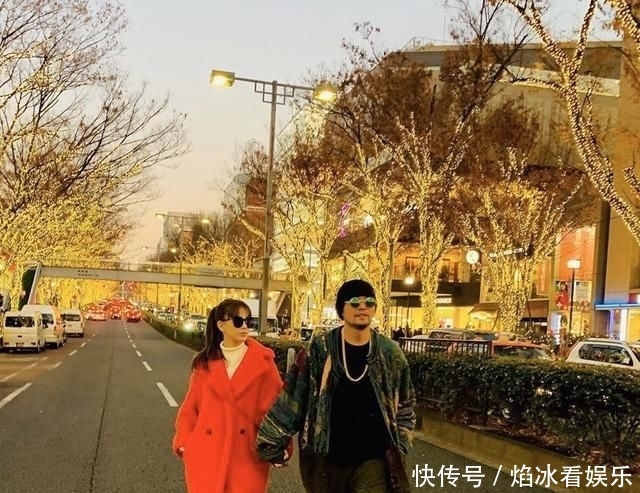  [配卫]天王嫂昆凌不走“好嫁风”，高马尾配卫衣活力甜美，哪像俩娃妈