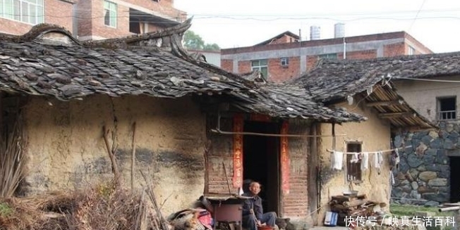  「养老金」年满60岁以上的农村老人，有哪些补贴，养老金多少？