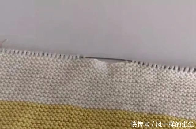 毛衣：简单款儿童马甲毛衣，全部下针编织，好织也好穿