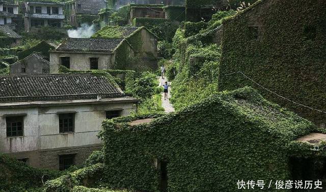  「成了」有史以来中国最富裕的鬼村 被遗弃了20年 却美成了童话