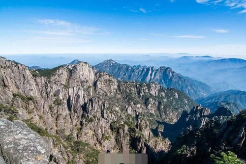 中国最“赚钱”的金山,门票年收入高达5亿元,连城市都因它而改